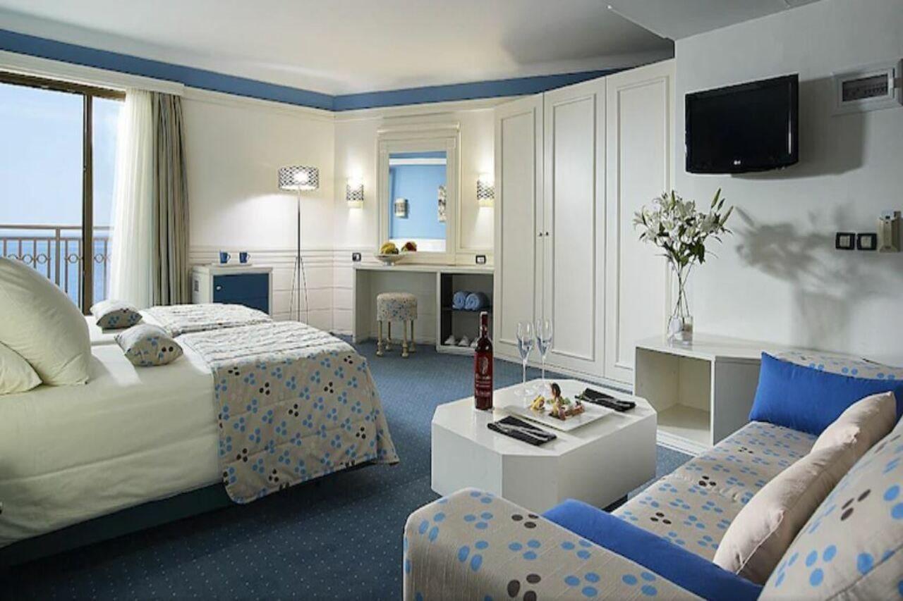 Elissa Adults-Only Lifestyle Beach Resort Kallithea  Ngoại thất bức ảnh A typical hotel room