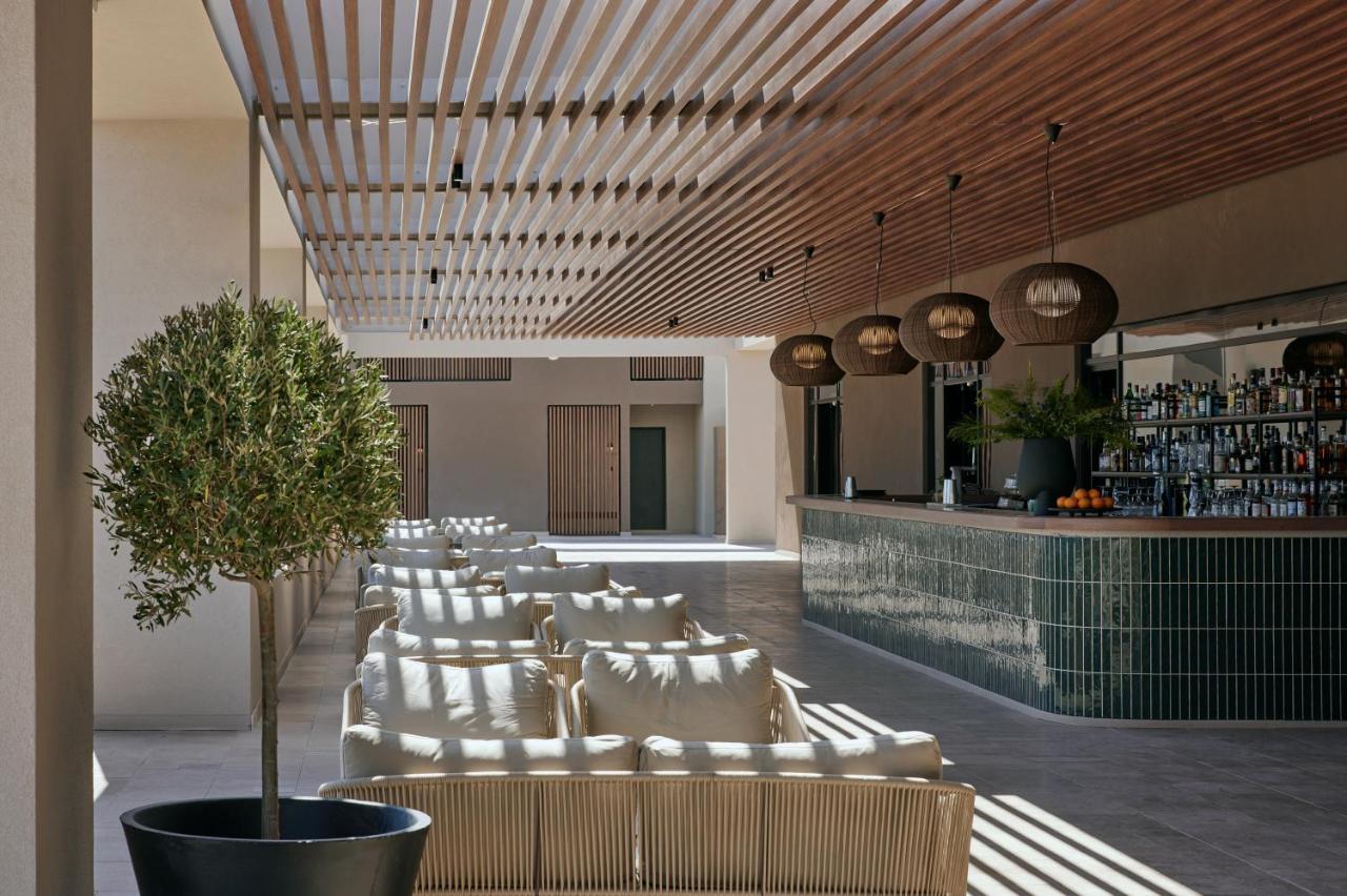 Elissa Adults-Only Lifestyle Beach Resort Kallithea  Ngoại thất bức ảnh The bar at the hotel